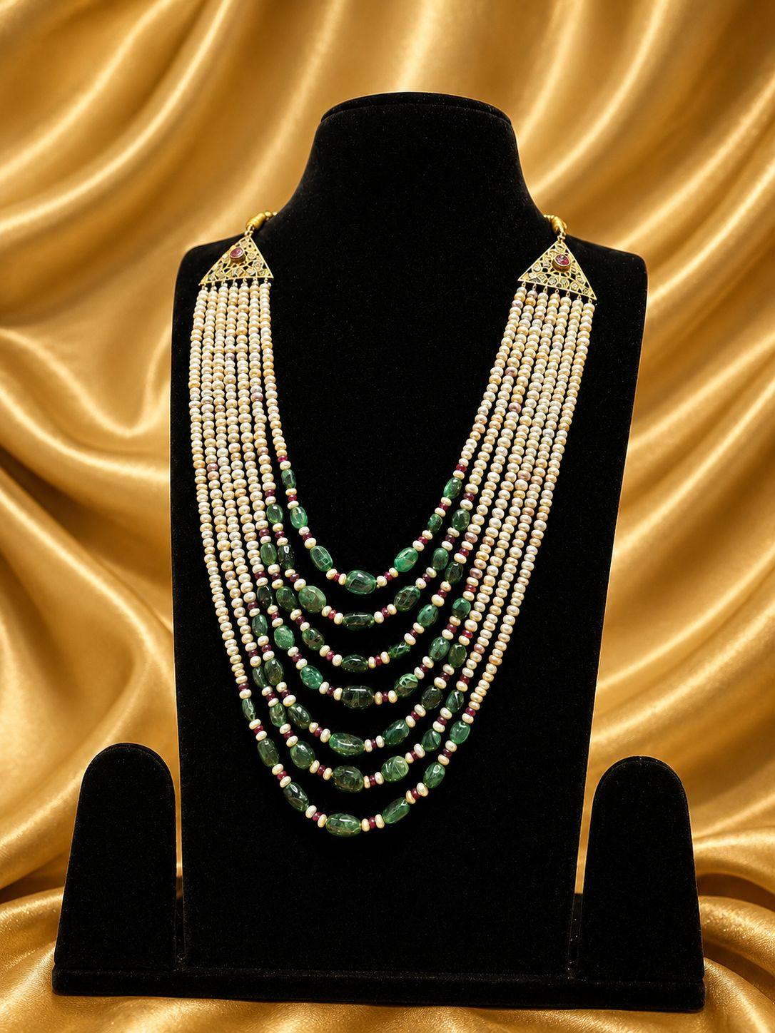 AQ-AR-011 — Antique-tone pearl and gemstone setting