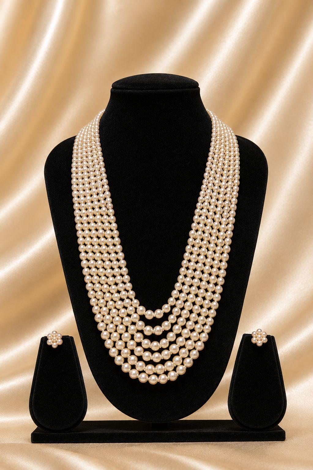 AQ-CFP-001 — Natural peach freshwater pearls, oval, AA grade