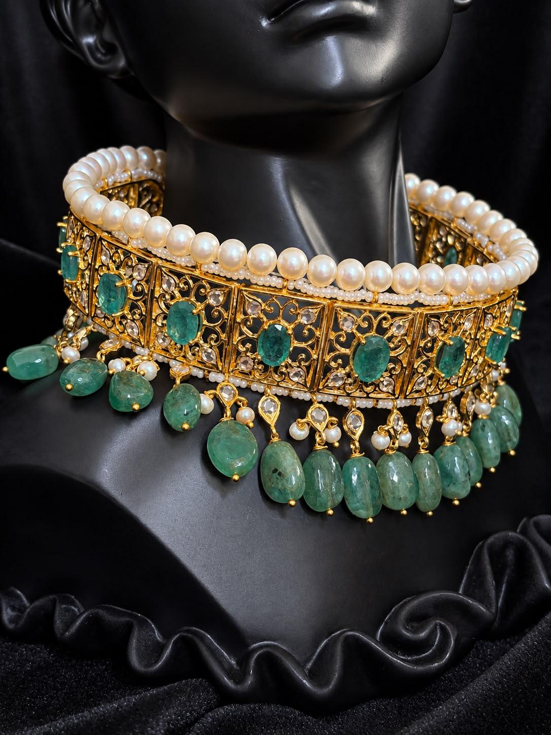 AQ-JDEM-006 — Jadavi kundan work with ruby drops
