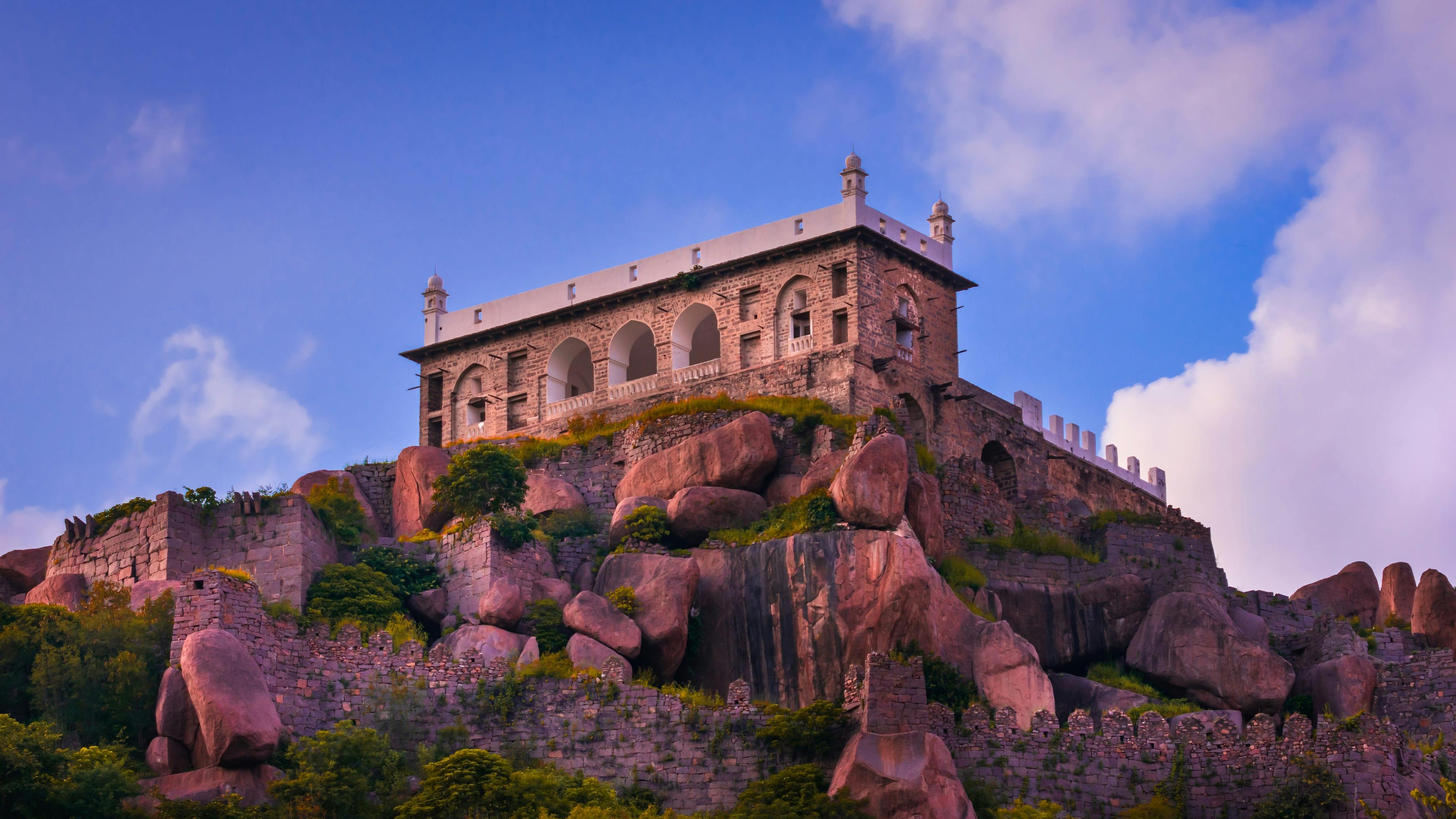 The heritage of Hyderabad — a culture of pearl collecting, craftsmanship, and connoisseurship that shaped the finest jewellery of the nineteenth century